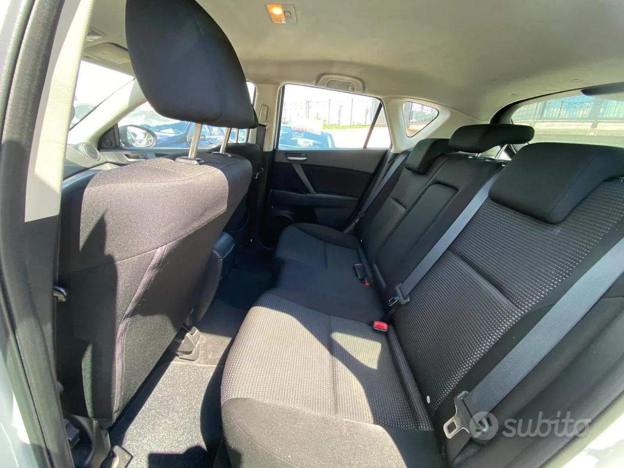 mazda mazda3 2011