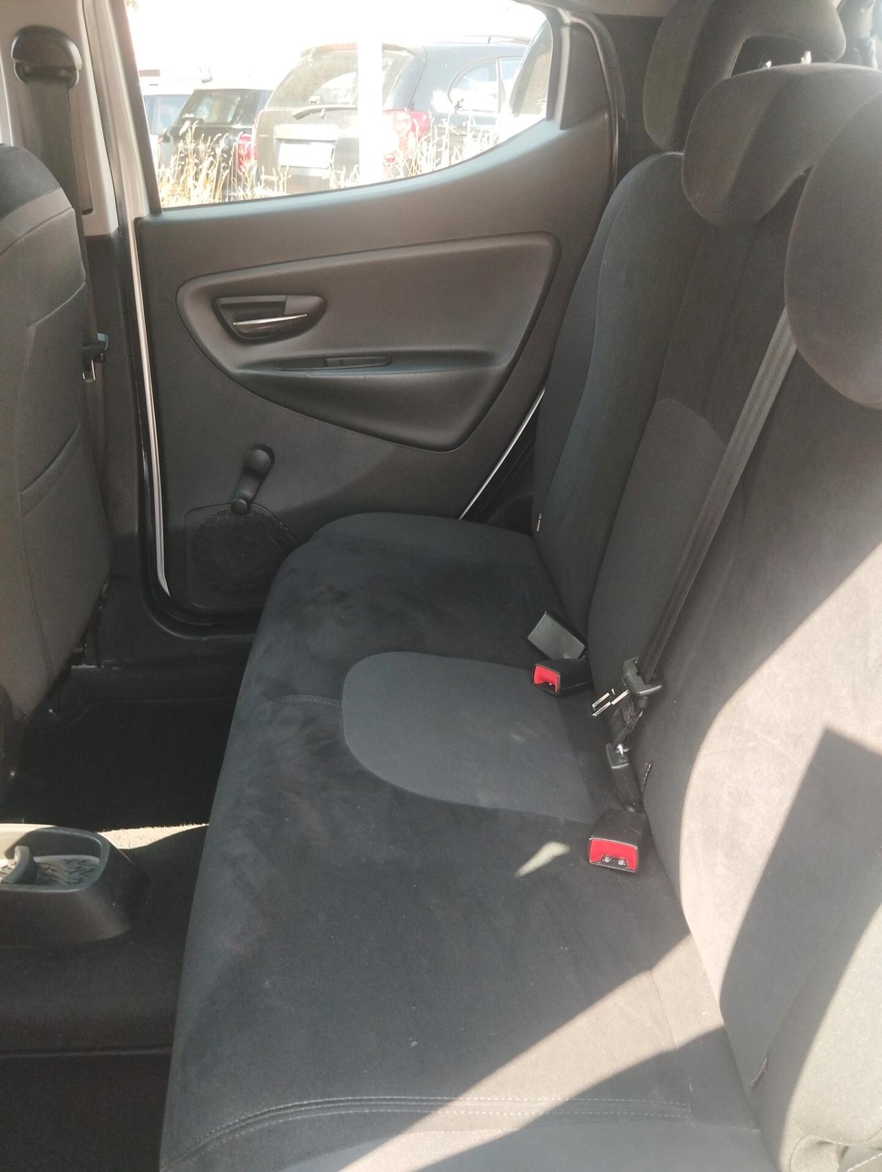 Lancia Ypsilon 1.3 MJT 16V 95 CV 5 porte S&S Gold