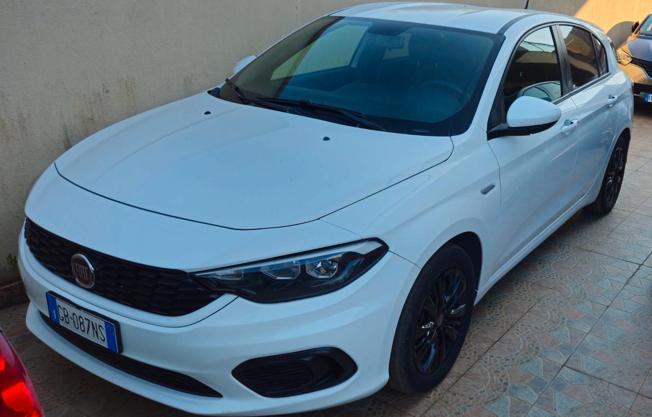 Fiat Tipo 1.4 5 porte Lounge