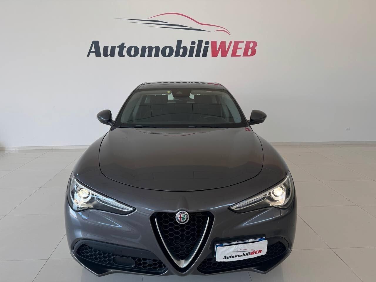 Alfa Romeo Stelvio 2.2 Turbodiesel 190 CV AT8 Q4 Business
