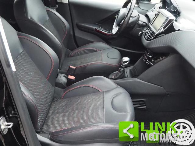 PEUGEOT 208 GT LINE finanziabile