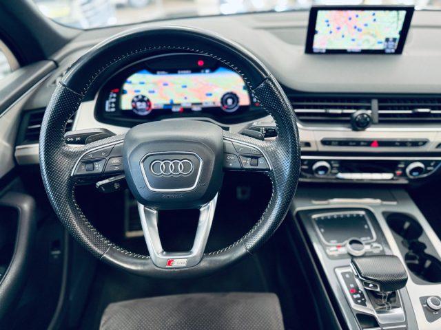 AUDI Q7 3.0 TDI 272 CV Quattro S line - 215.000 Km