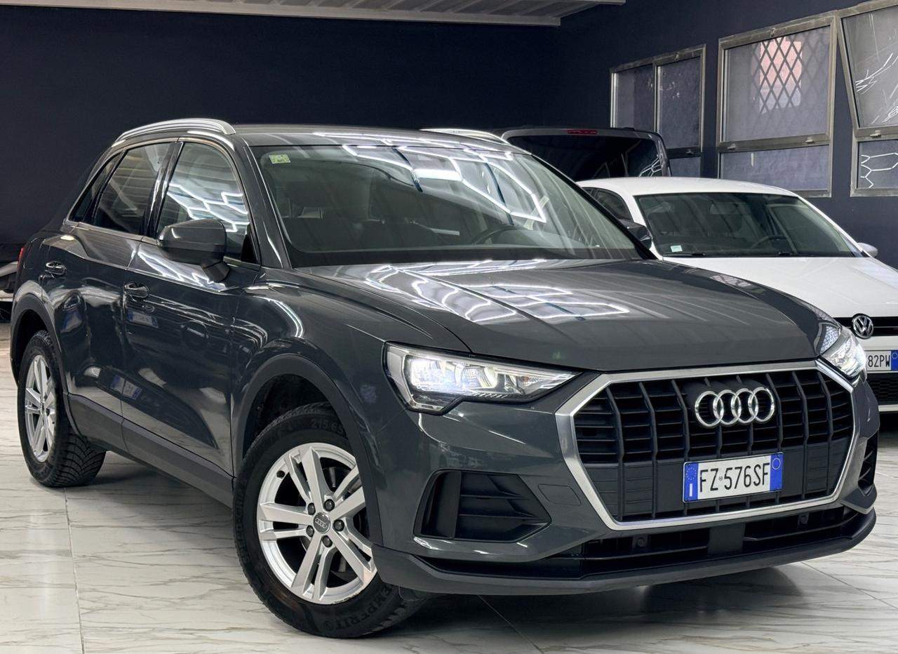Audi Q3 35 TDI quattro Business Advanced