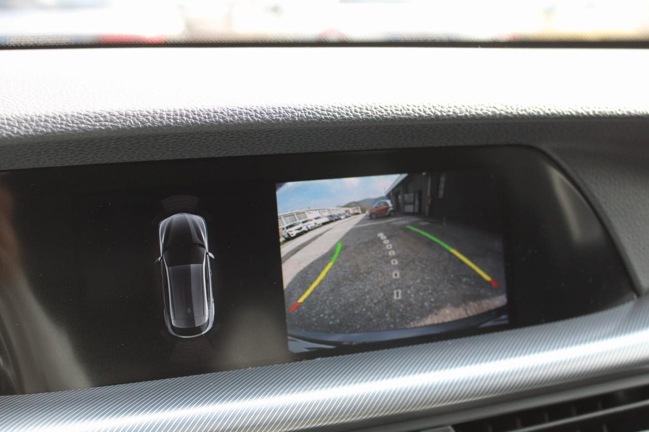 Alfa Romeo Stelvio 2.2 Turbodiesel 210 CV AT8 Q4 Veloce