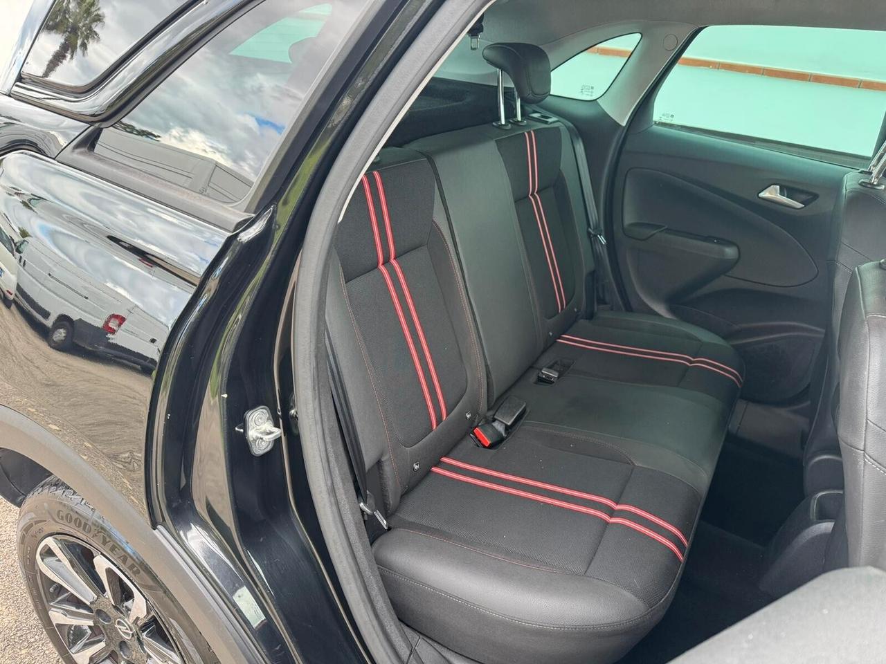 Opel Crossland 1.5 D 120 aut. GS Line