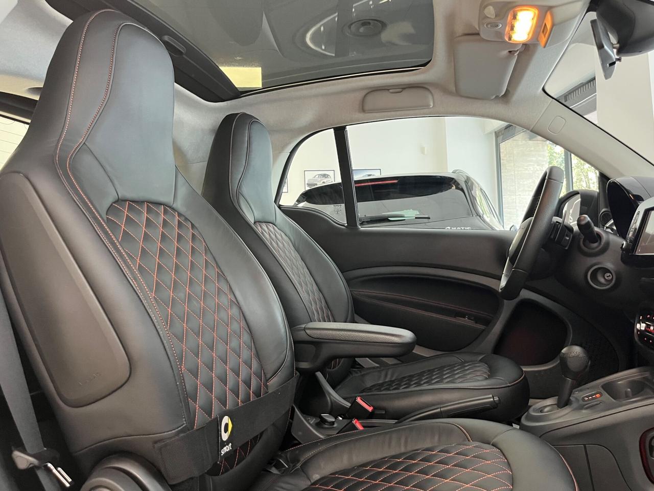 Smart ForTwo 90 0.9 Turbo BRABUS Style URBANRUNNER