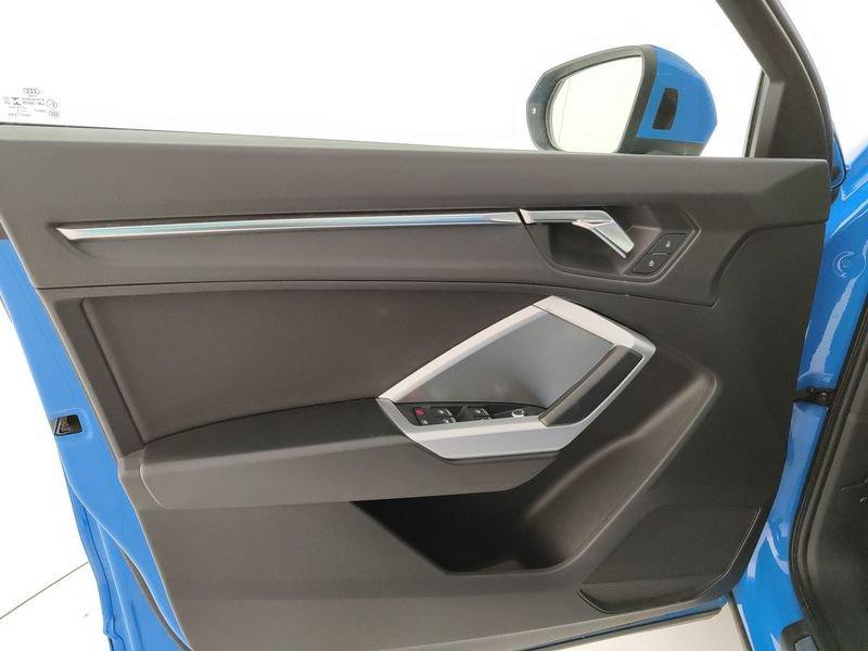 Audi Q3 35 TDI S tronic Business Advanced