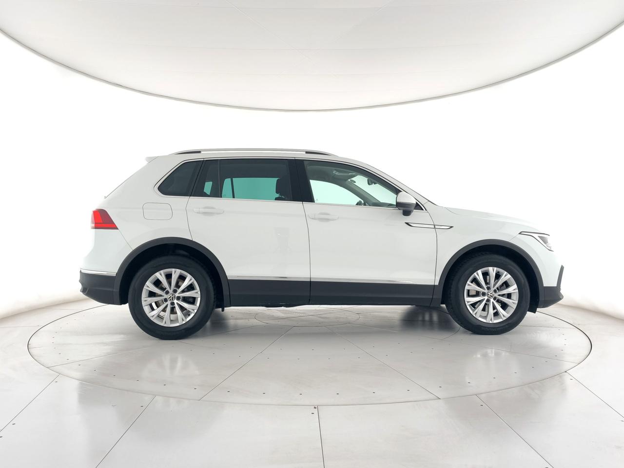 VOLKSWAGEN Tiguan 2.0 tdi Life 150cv dsg APP CONNECT+ACC+LED+C17"