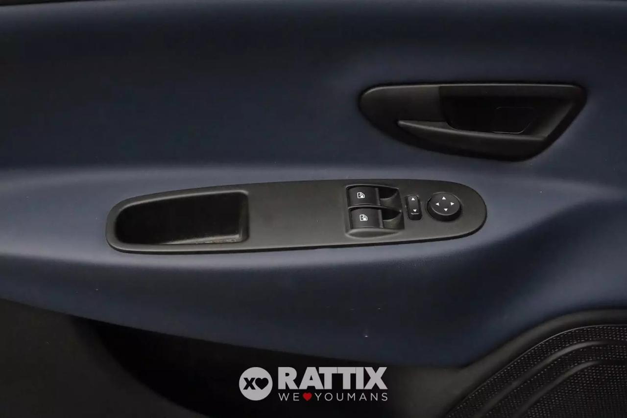 Lancia Ypsilon 1.0 Firefly Hybrid 70CV Platino
