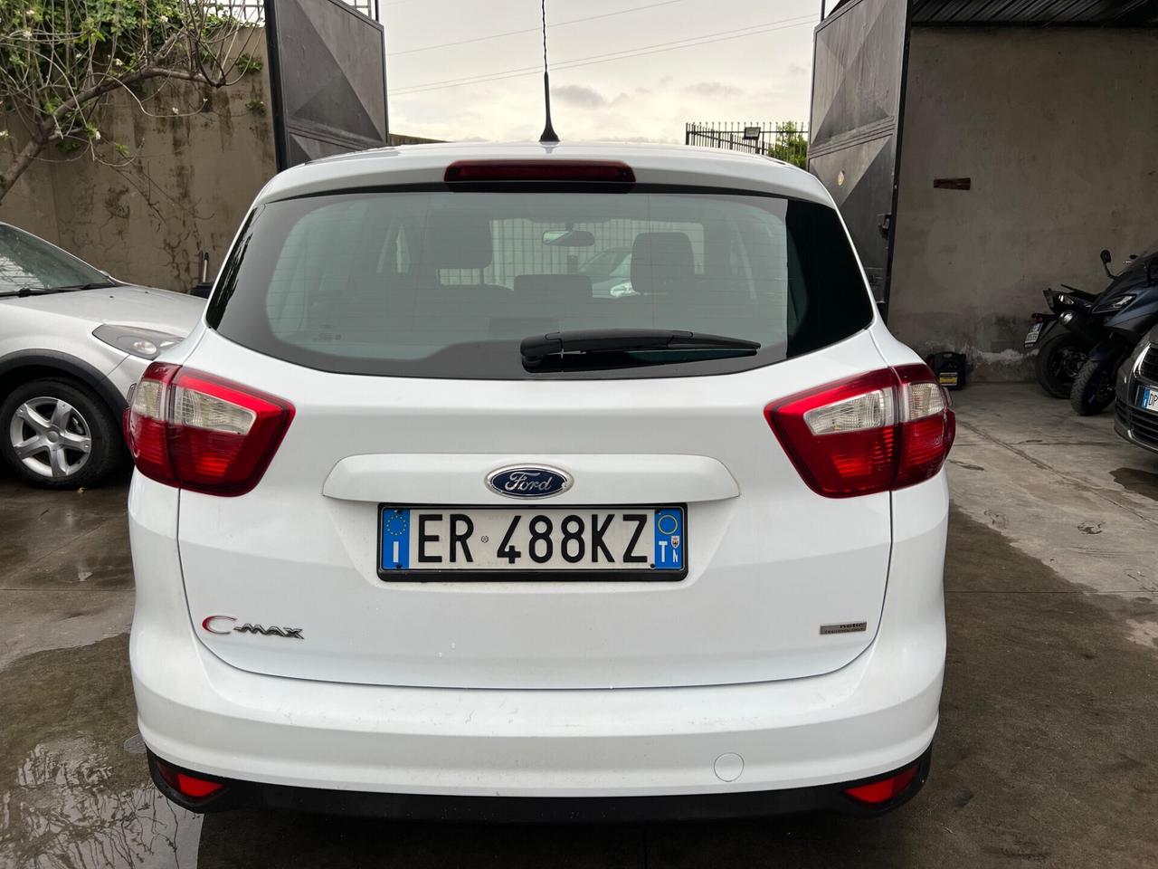 Ford C-Max 1.6 TDCi 115CV Titanium