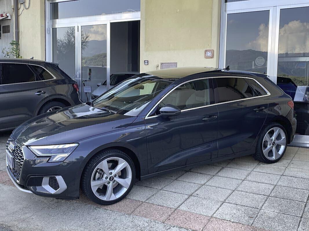 Audi A3 SPB 30 2.0 TDI Adavanced S-Line Tetto Apribile Navi Fari Full Led Aziendale ufficiale Audi Italia