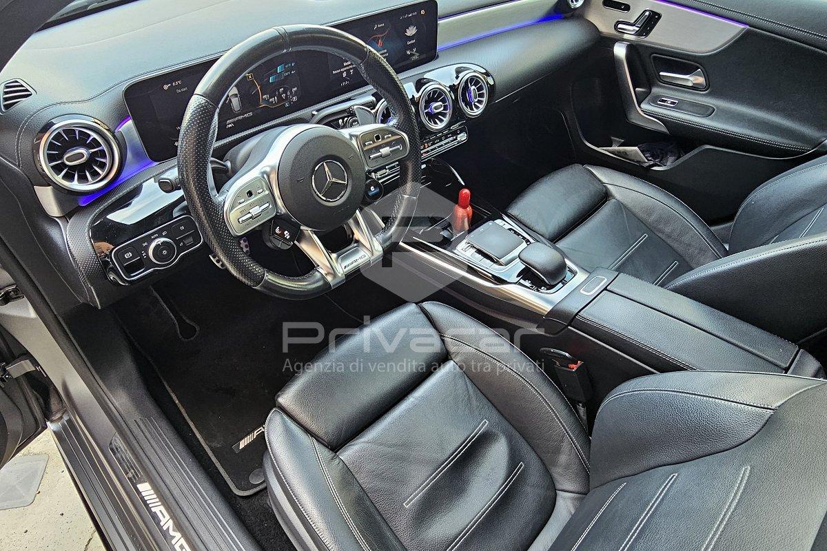 MERCEDES A 35 AMG 4Matic