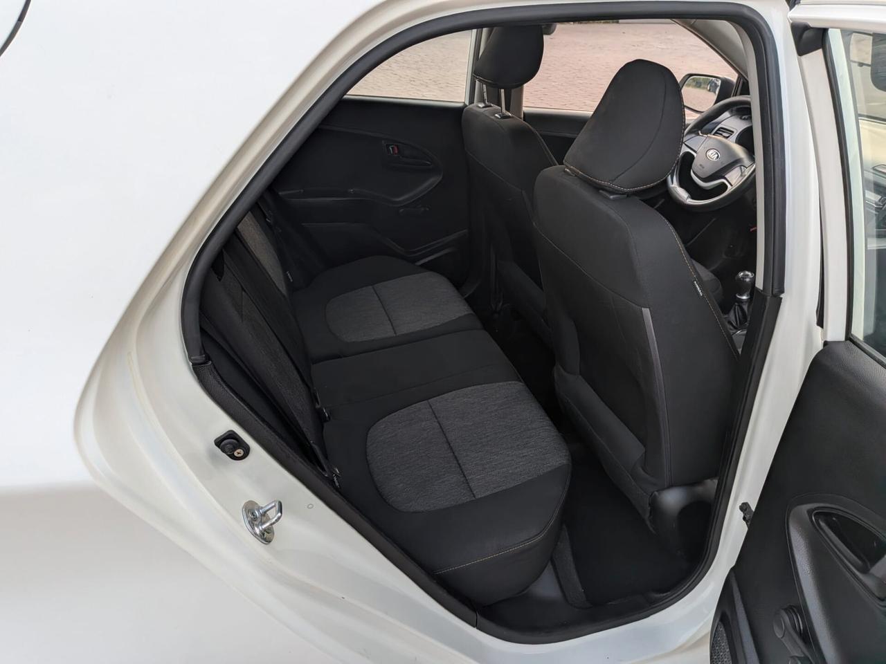 Kia Picanto 1.0 12V 5 porte Easy