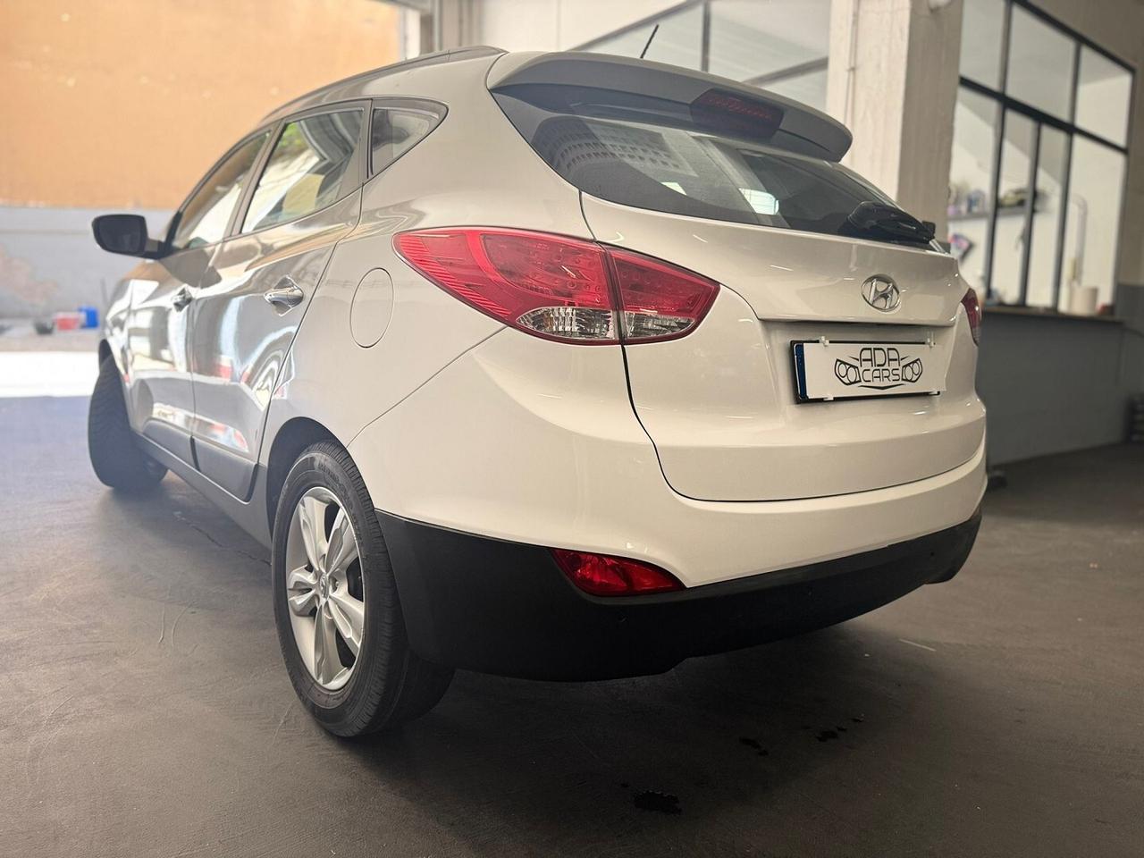 HYUNDAI Ix35 2.0 4WD