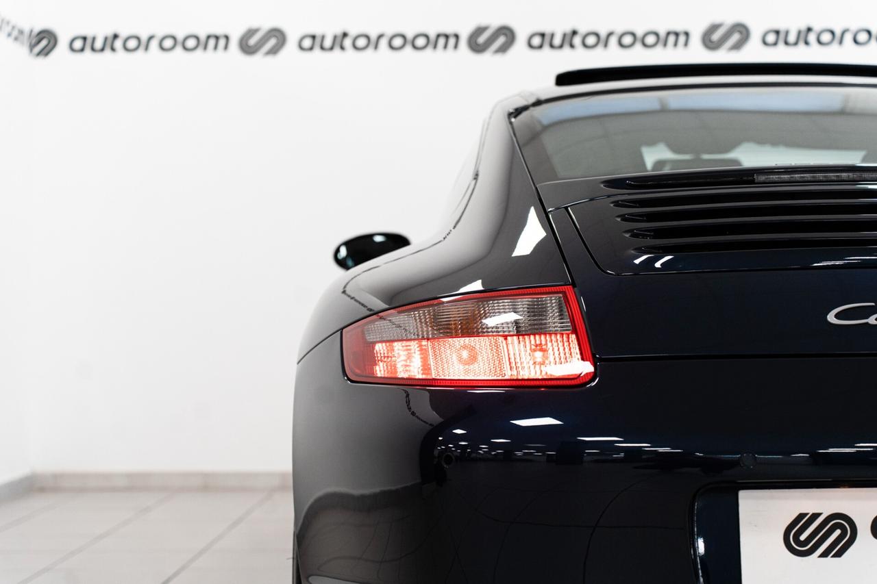 Porsche 911 Carrera cat Coupé