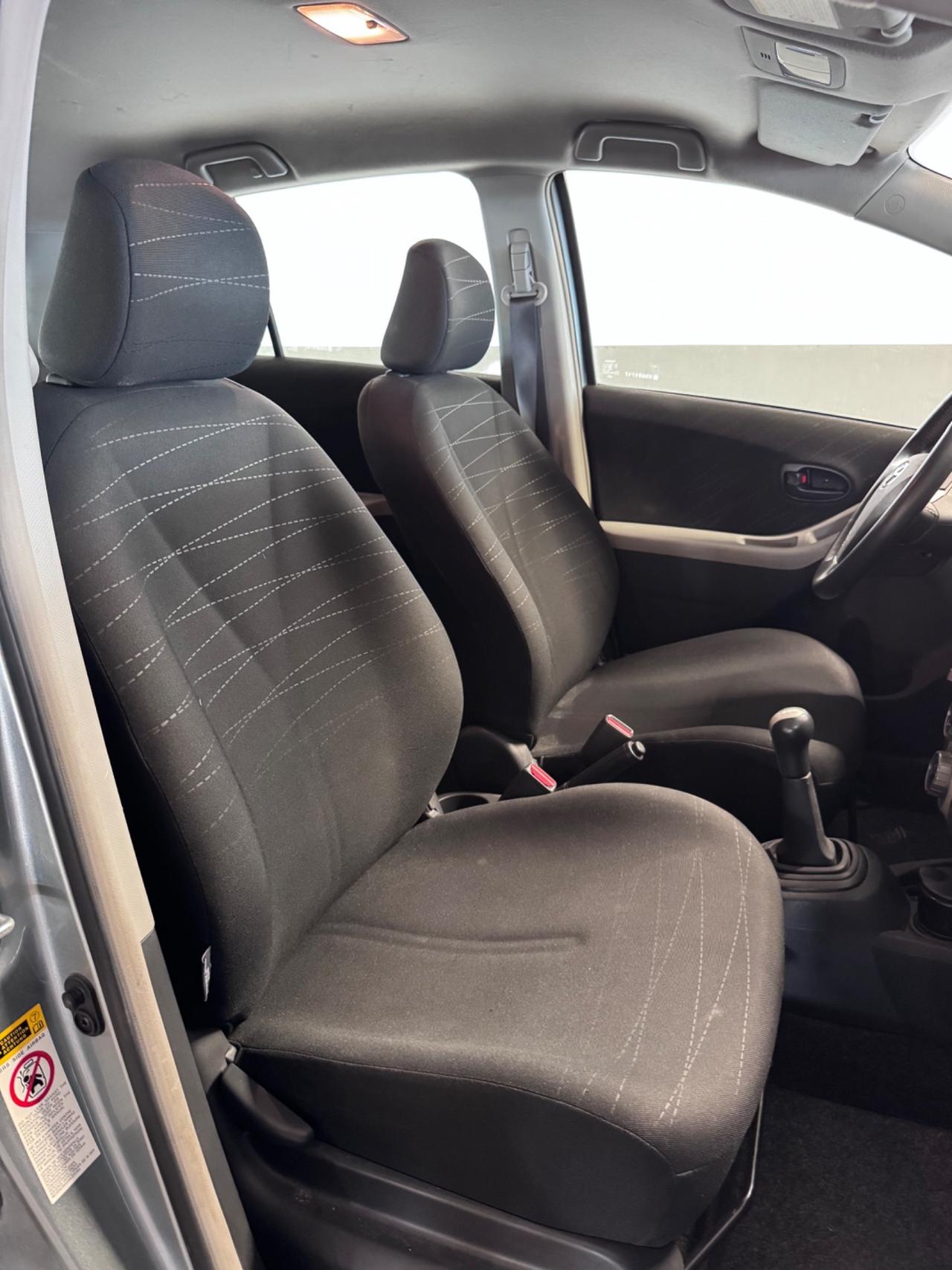 Toyota Yaris 1.0 5 porte Sol 24.813 km!