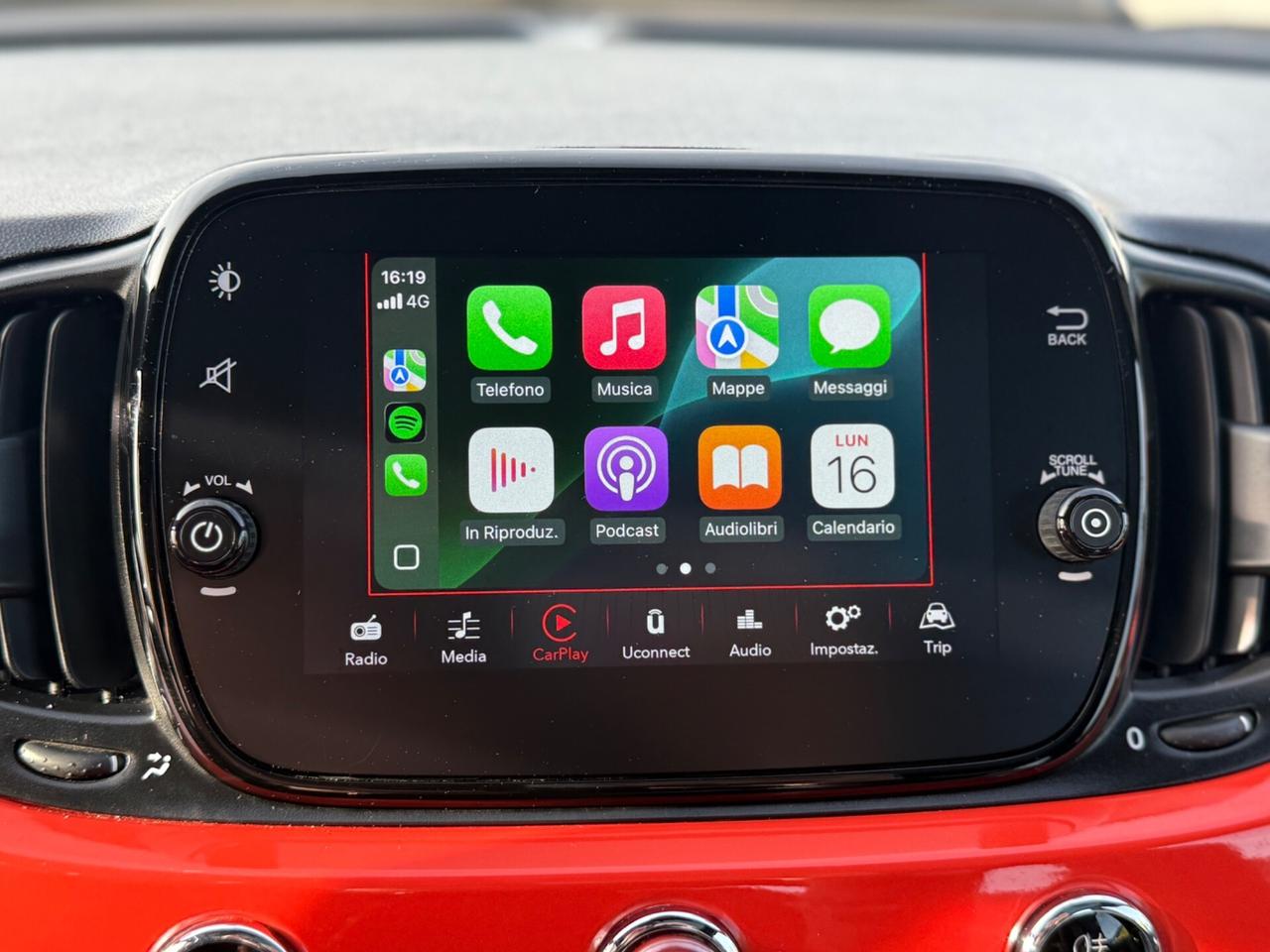 Fiat 500 1.0 Hybrid Dolcevita Rosso Corallo