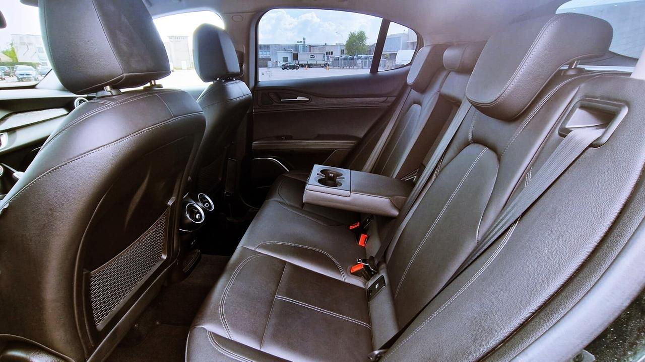 Alfa Romeo Stelvio 2.2 Turbodiesel 190 CV AT8 Q4 Sprint