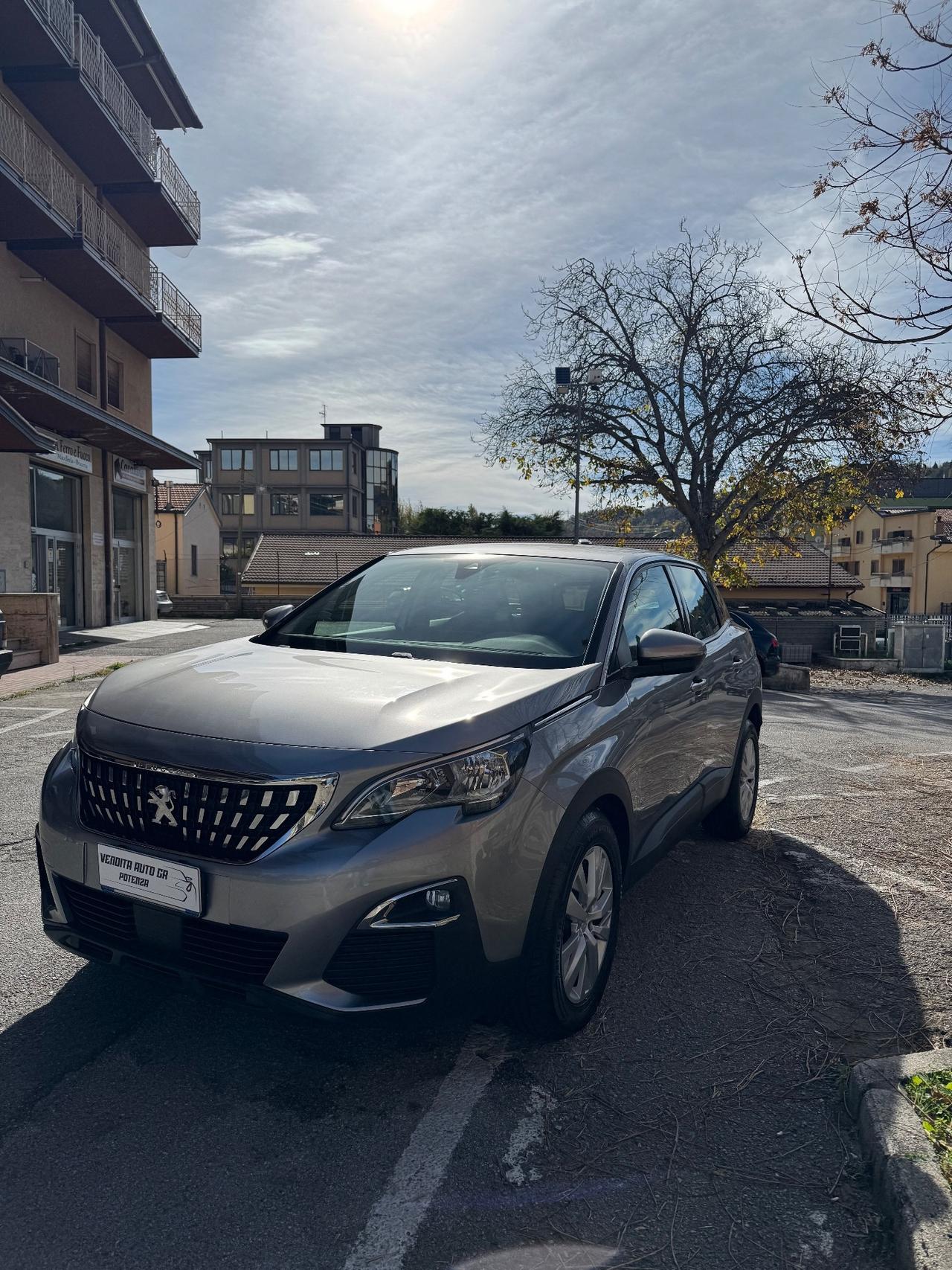 Peugeot 3008 BlueHDi 130 S&S Business