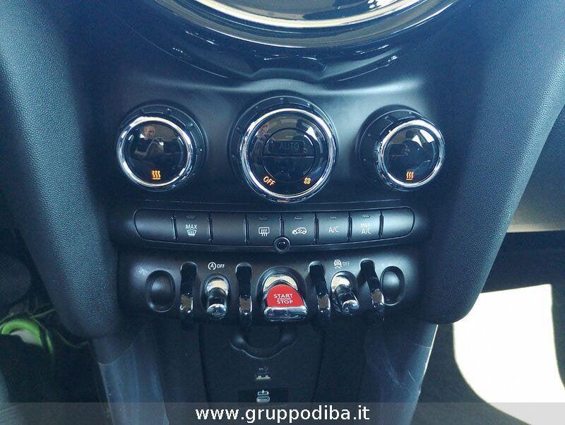 MINI Mini 5 porte Mini F55 2021 5p Mini 5p 1.5 One Camden 102cv auto
