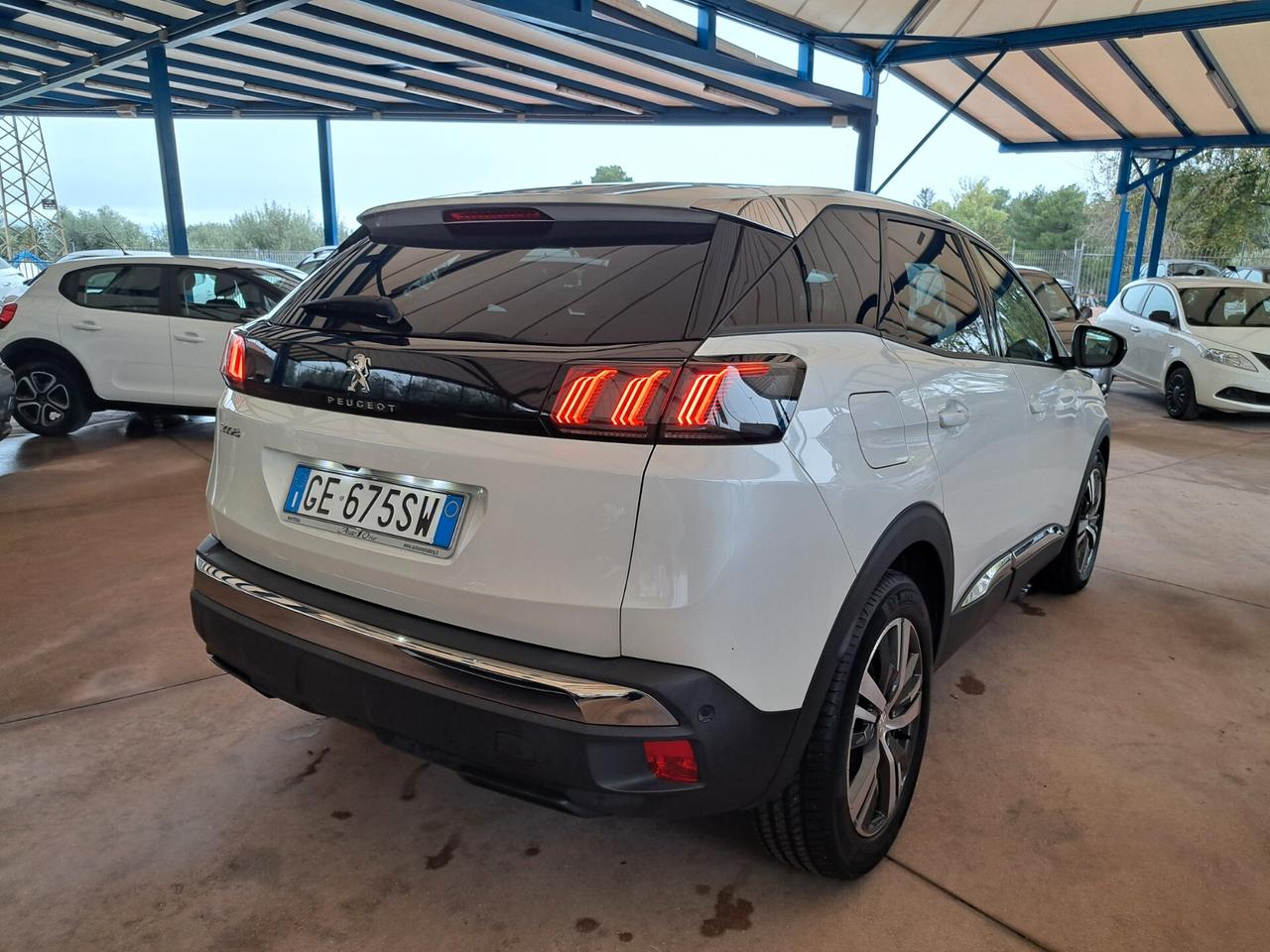 Peugeot 3008 1.5 BlueHDi 130CV S&S Allure
