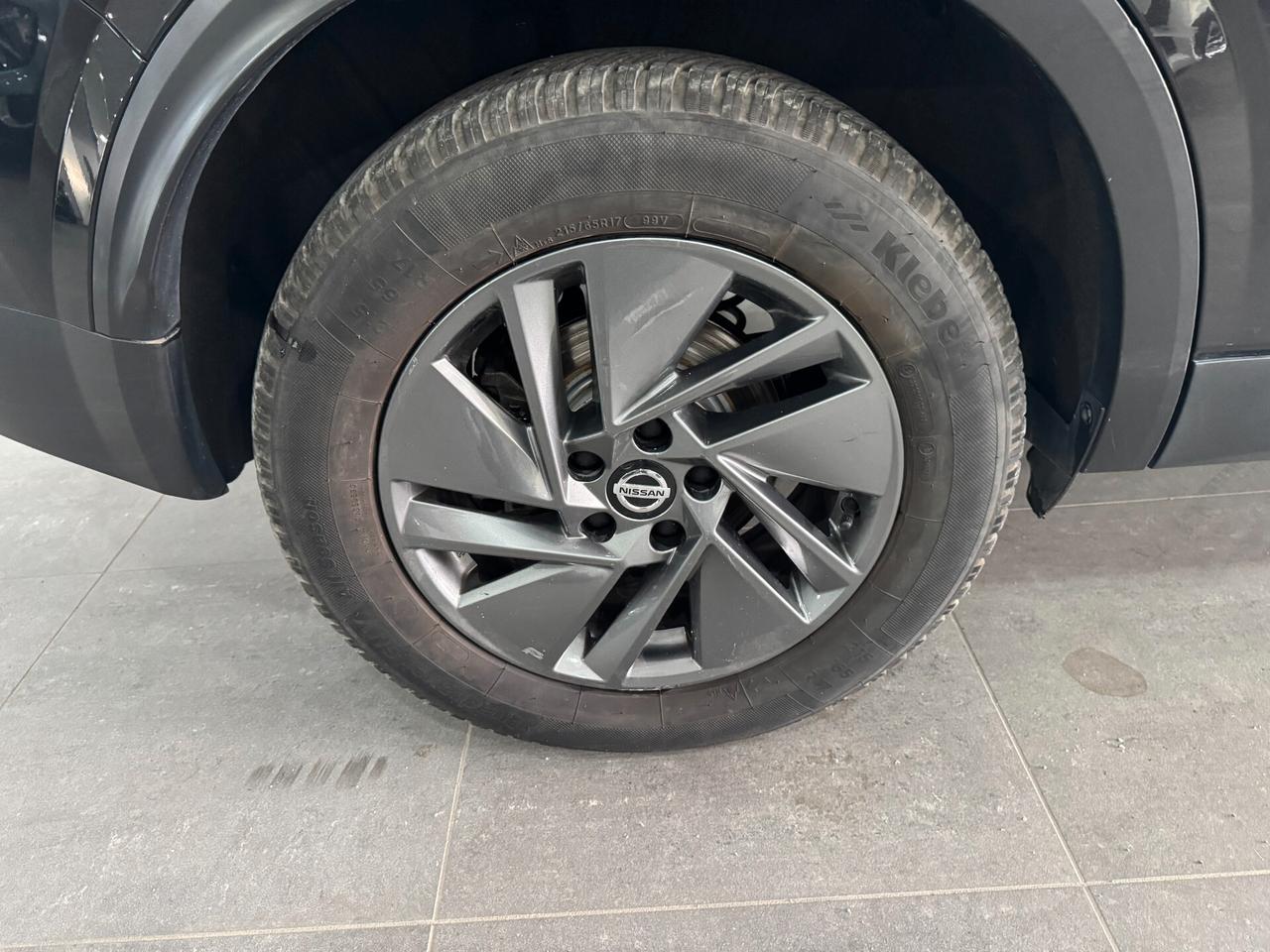 Nissan Qashqai MHEV 140 CV Business