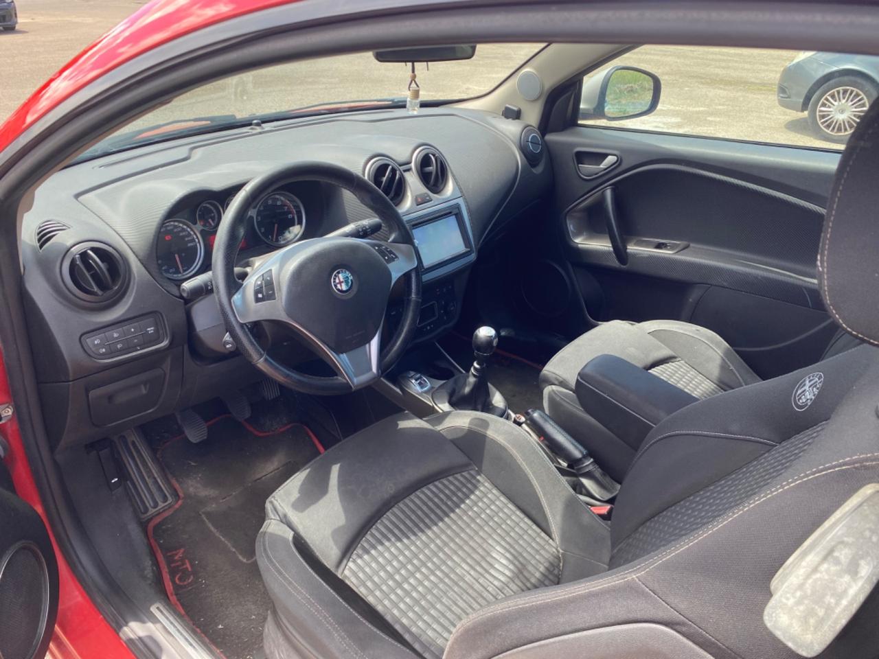 Alfa Romeo MiTo 1.4 T 155 CV Distinctive Sport Pack