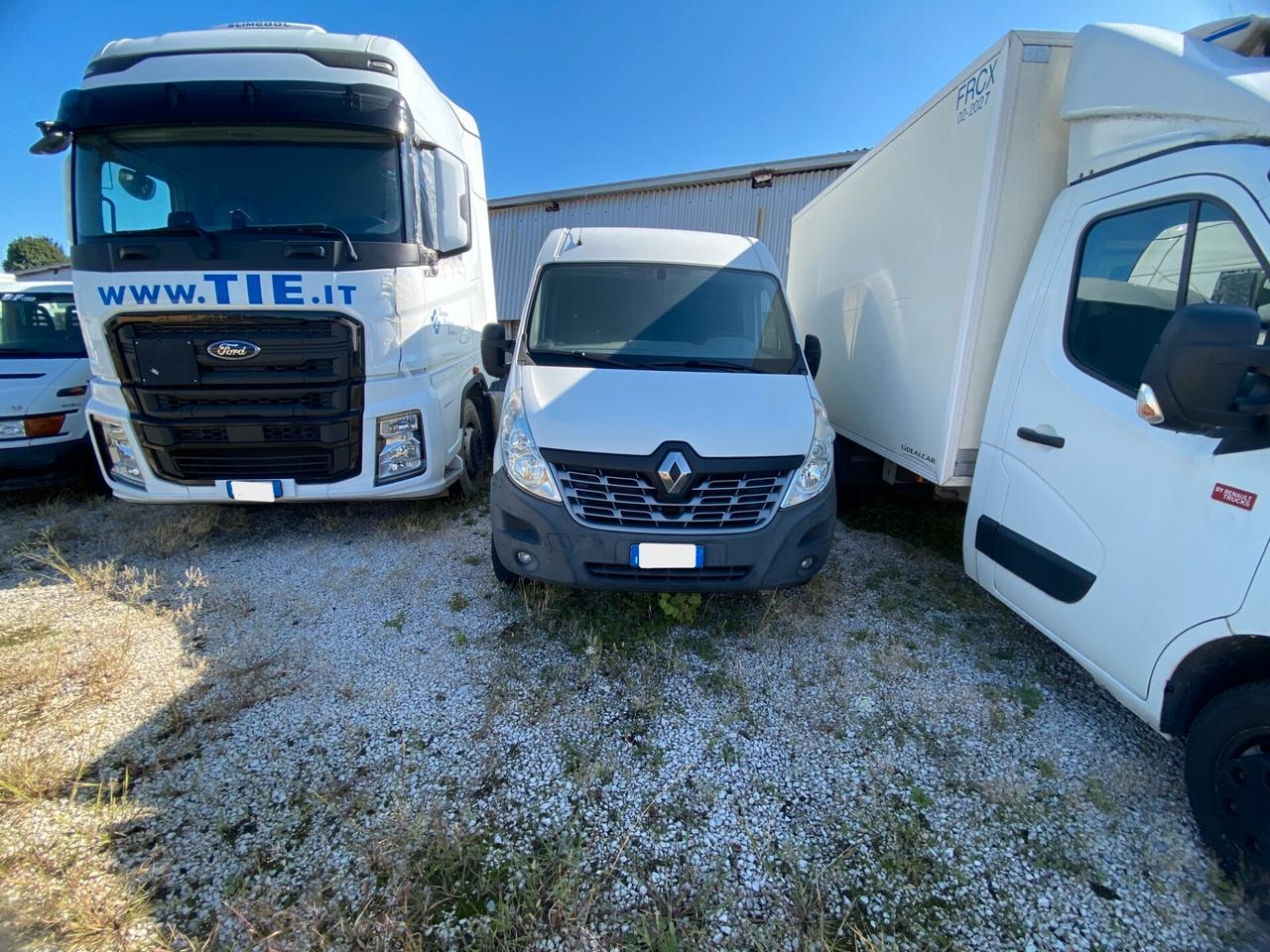 RENAULT MASTER