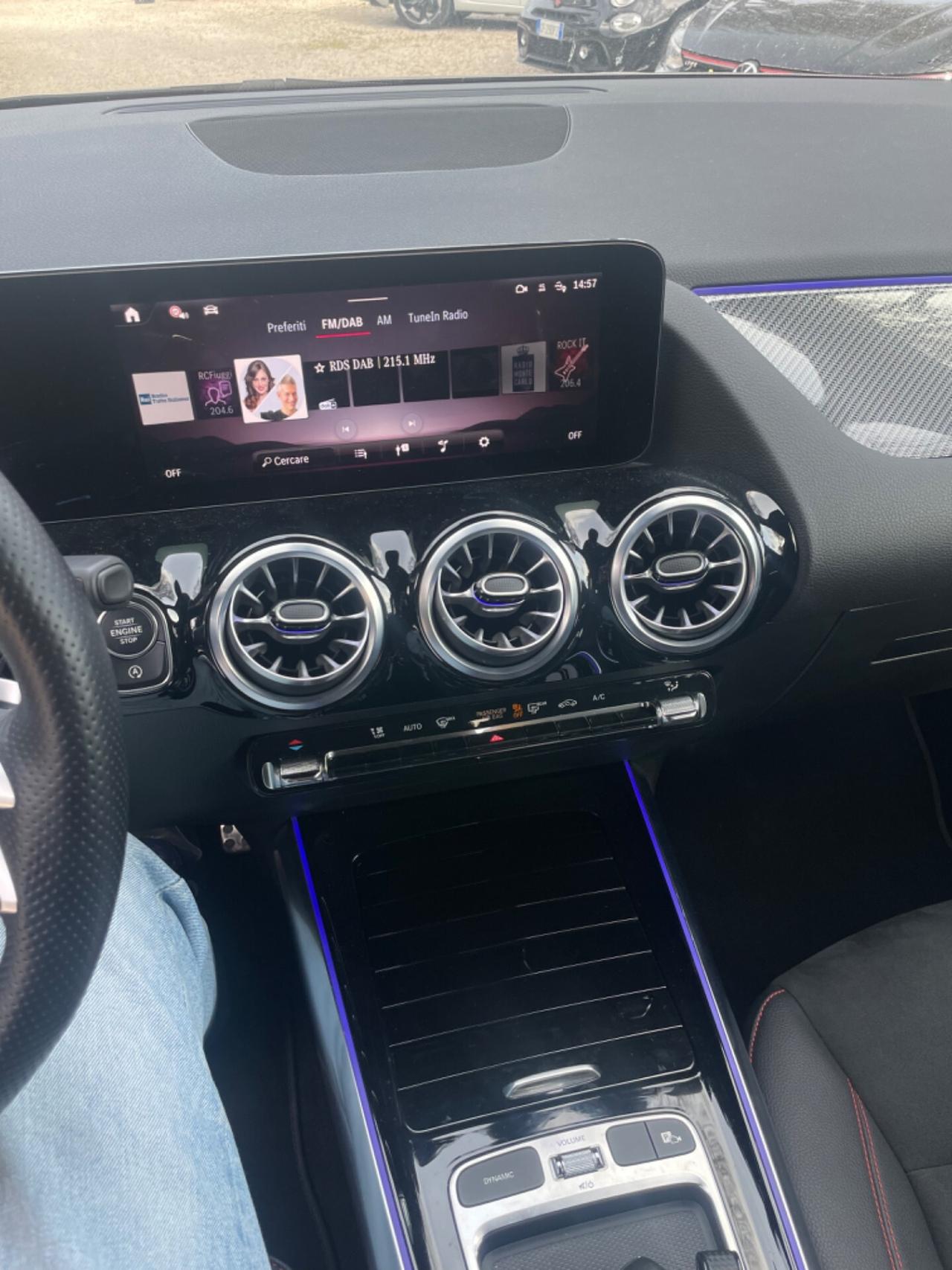 Mercedes-benz GLA 200 GLA 180 d Automatic AMG Line Premium Plus