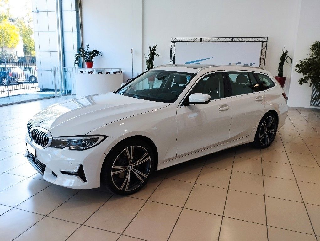 Bmw 320 320d 48v Xdrive Touring Luxury