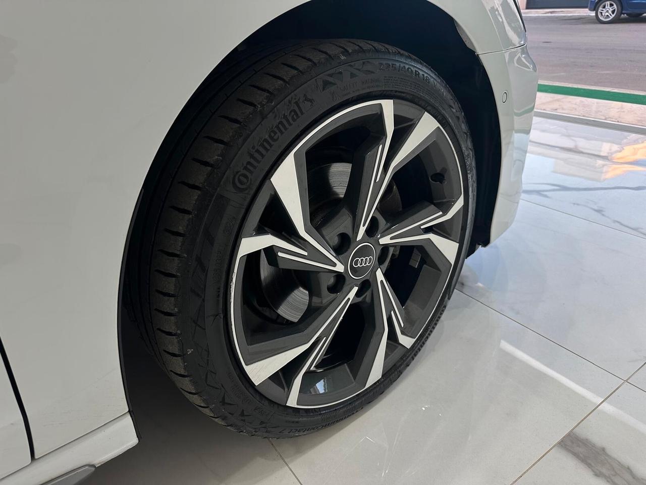 Audi A3 SPB 30 TDI S tronic line edition