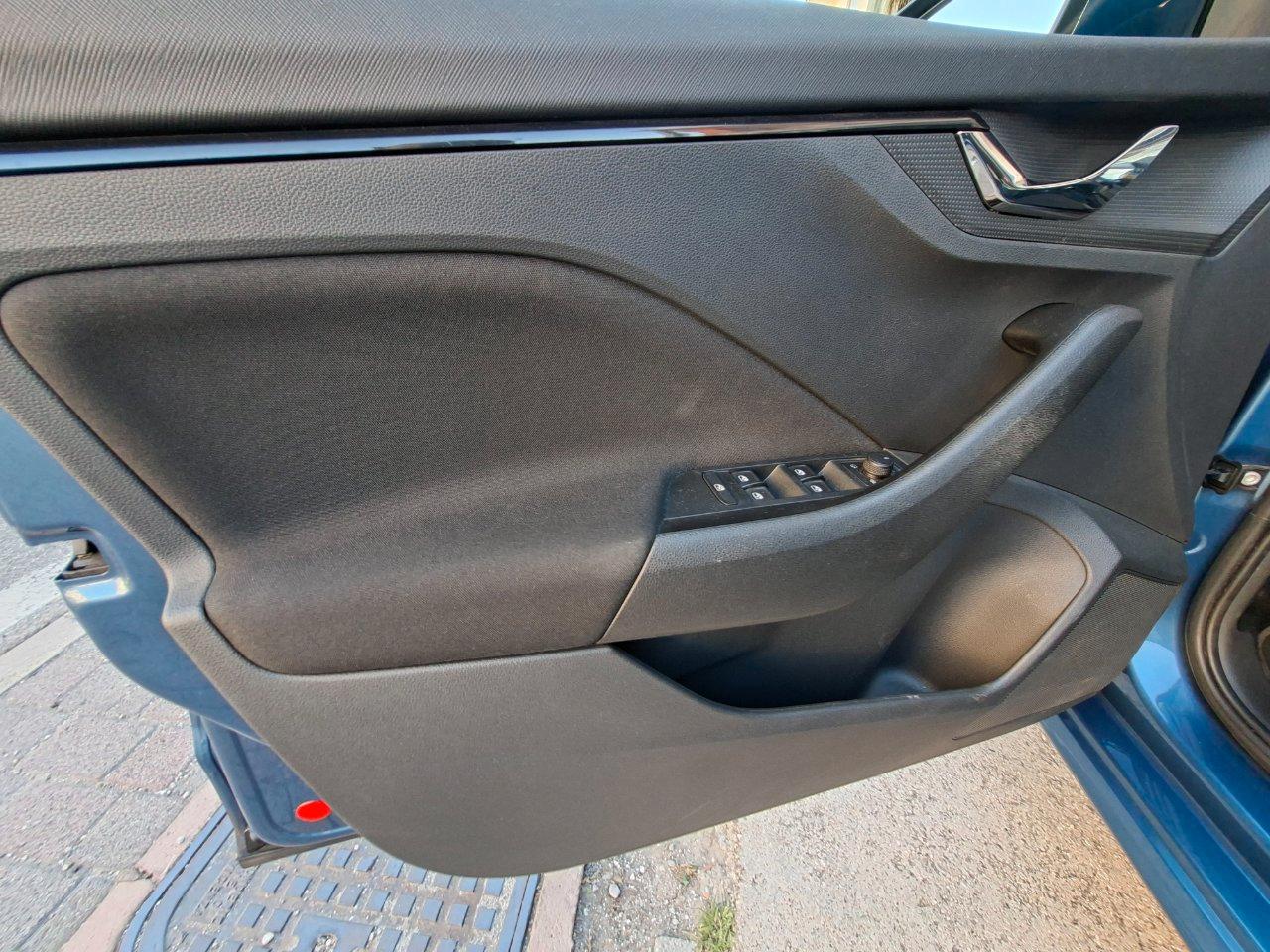Skoda Kamiq 1.0 g-tec Ambition 90cv unico proprietario