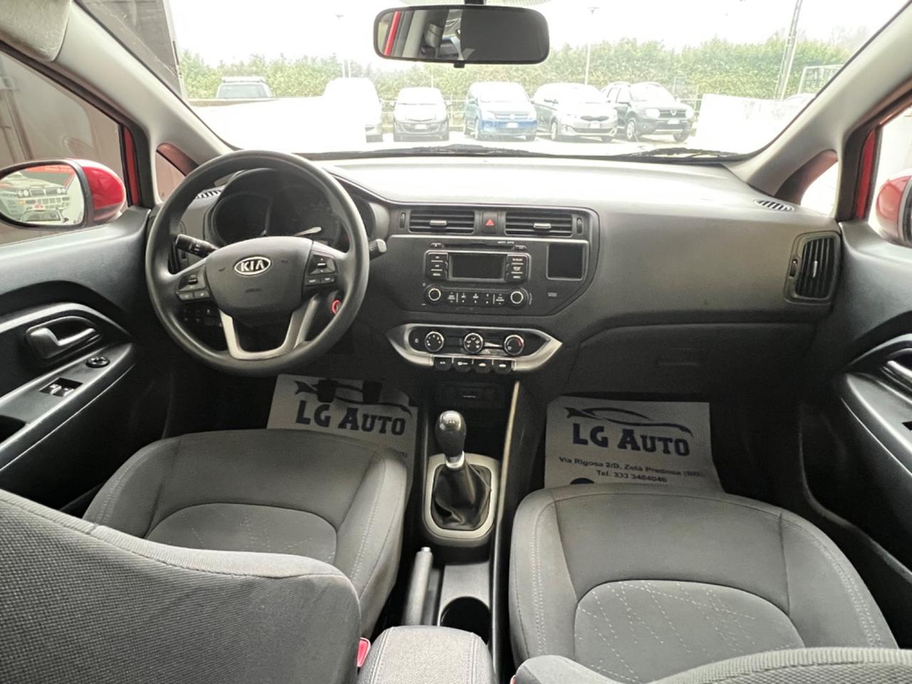 Kia Rio 1.1 CRDi WGT 5p. EX
