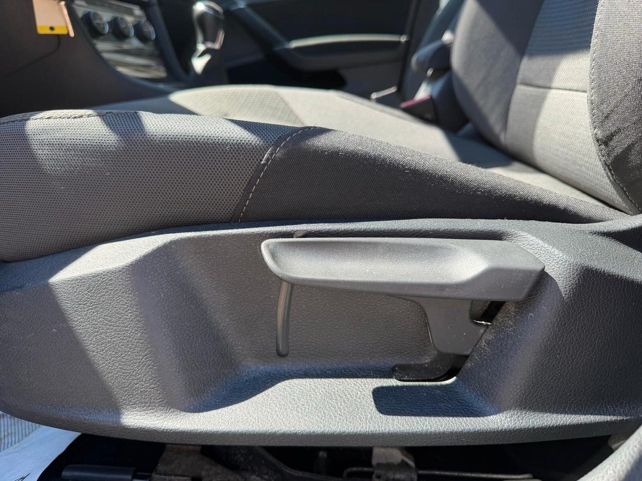 Volkswagen Golf Variant 1.6 TDI 115 CV Business BlueMotion Technology