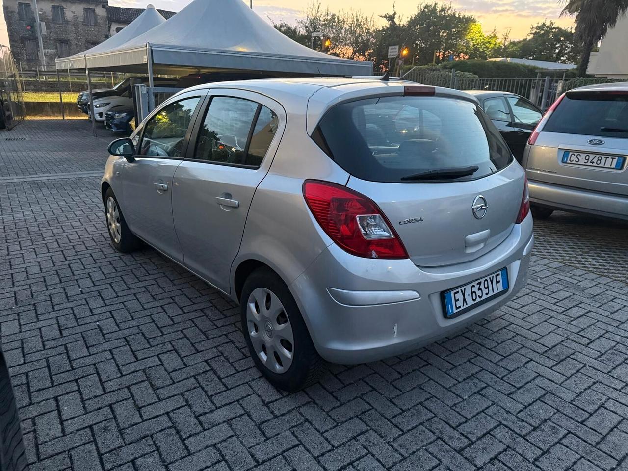 Opel Corsa 1.2 GPL 85CV