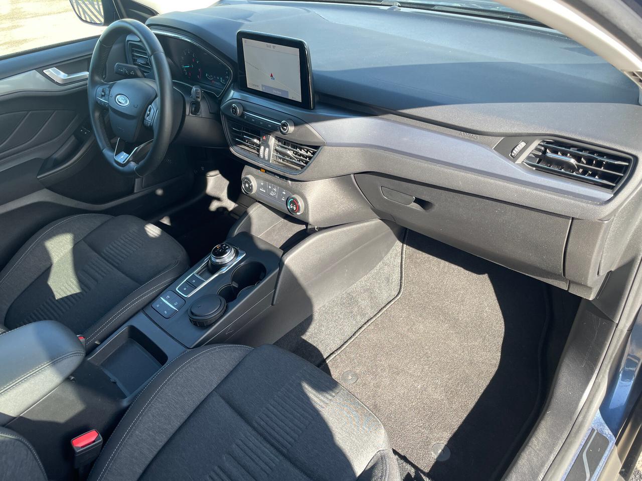 Ford Focus 1.0 EcoBoost 125 CV automatico 5p. Active V Co-Pilot