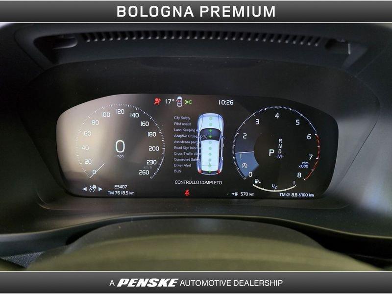 Volvo XC40 T2 automatico Core