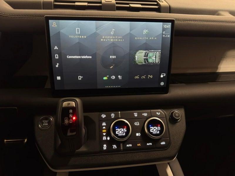 Land Rover Defender 3.0D 200cv X-Dynamic SE | AUTOCARRO N1 | PEDANE