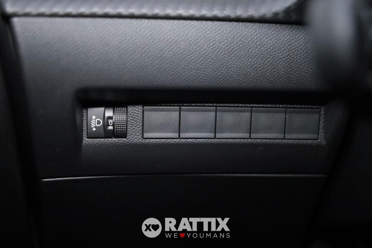 Peugeot 208 1.2 puretech 100CV Allure