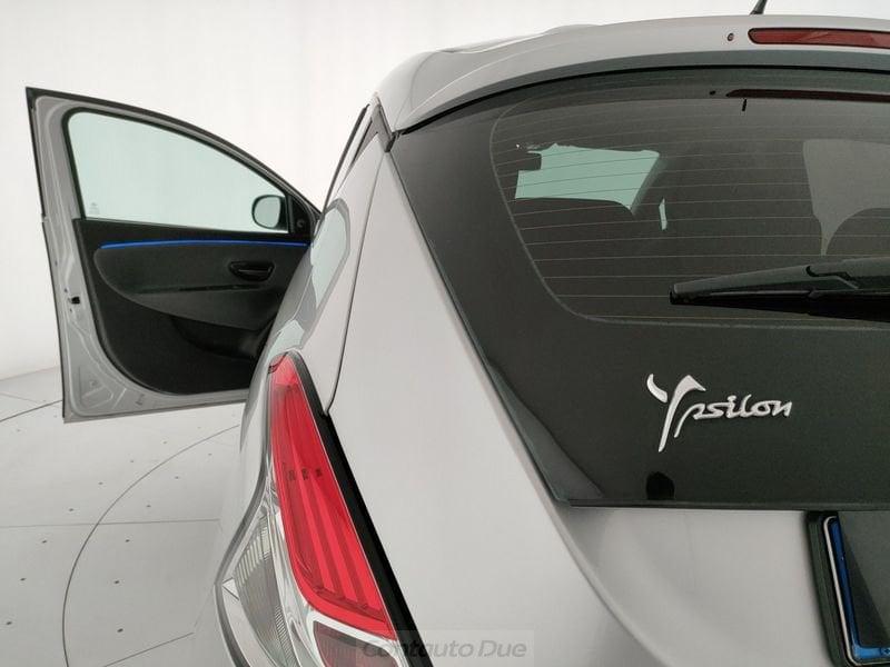 Lancia Ypsilon Ypsilon 1.2 Silver Gpl 69cv