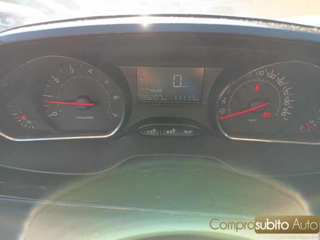 PEUGEOT 208 1° serie 1.2 VTi 82 CV 5 porte Allure