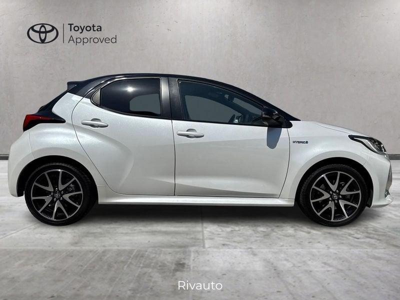 Toyota Yaris Hybrid Style MY21