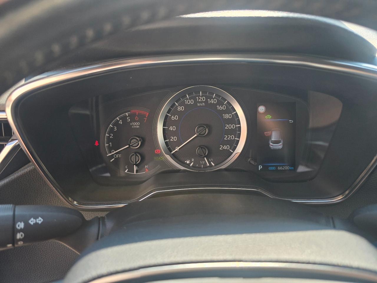 Toyota Corolla Touring Sports 1.8 Hybrid Business