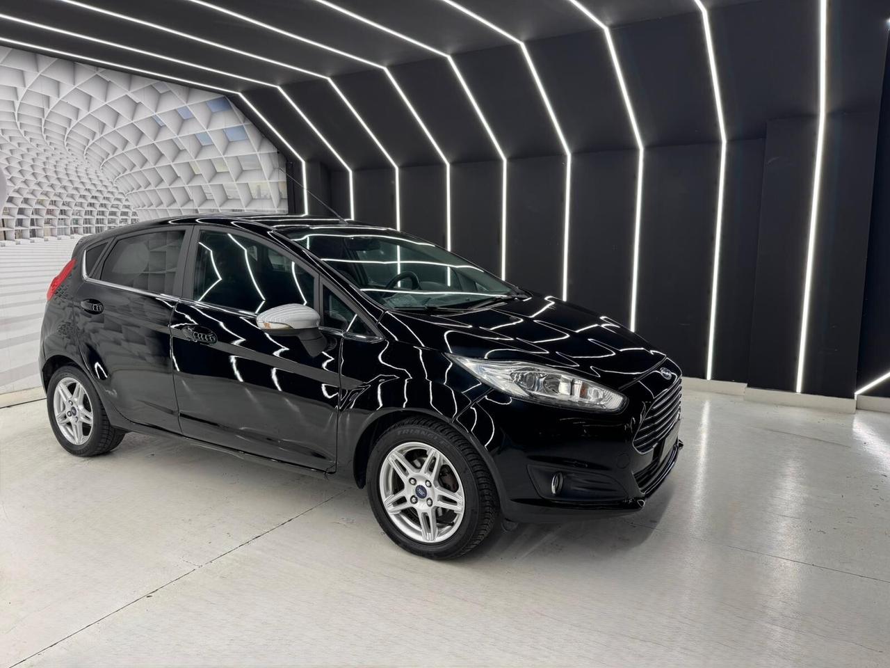 Ford Fiesta 1.6 TDCi Titanium-KM CERTIFICATI-12 MESI DI GARANZIA