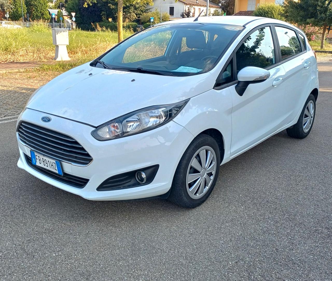 Ford Fiesta 1.4 5p. Bz.- GPL Titanium