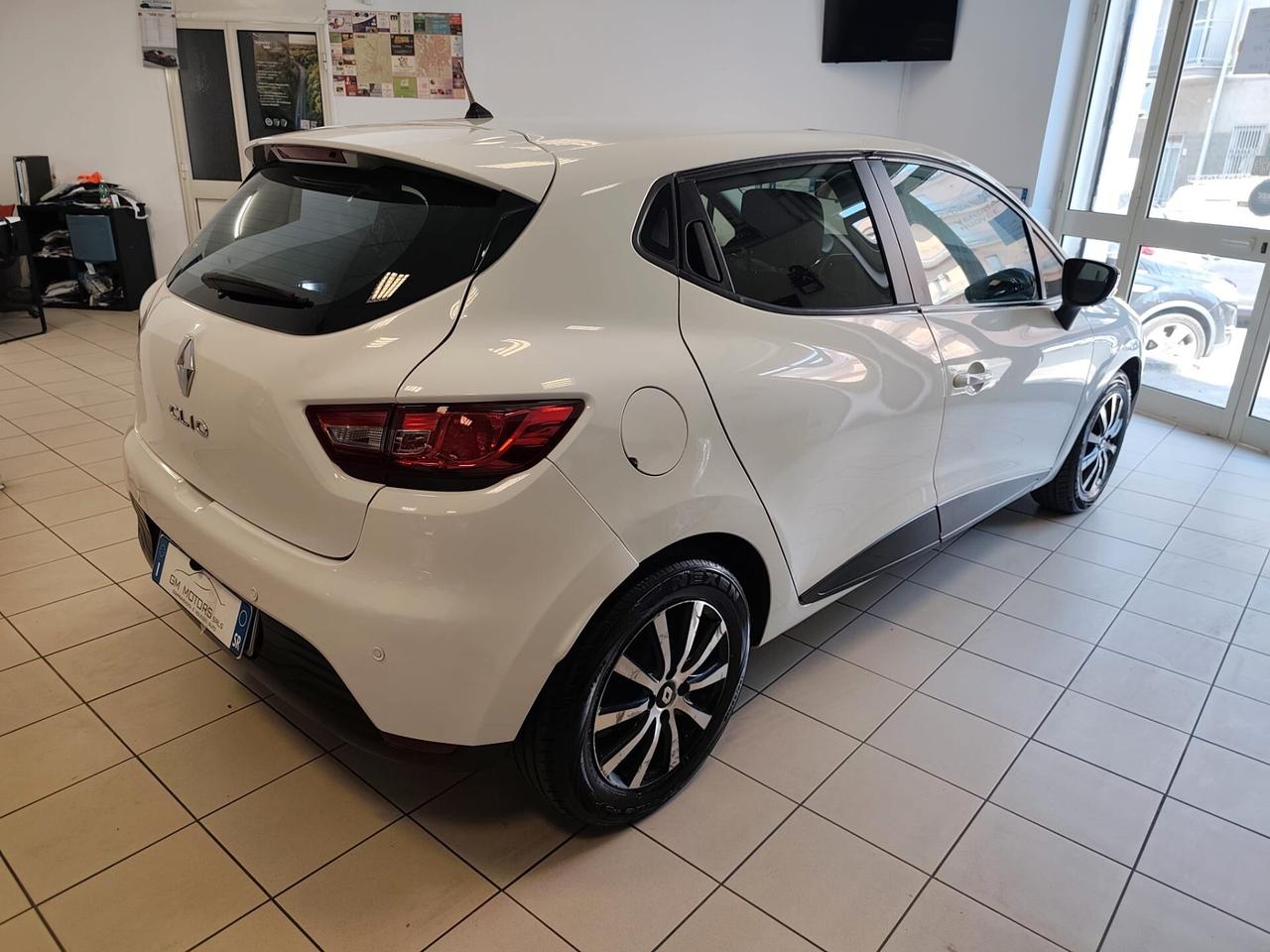 Renault Clio 1.5 dCi 8V 90CV Start&Stop 82gr 5 porte EcoBusiness
