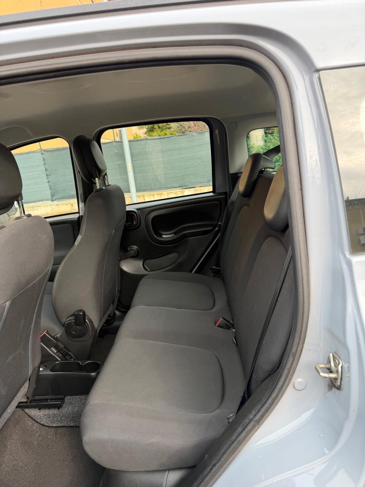 Fiat Panda 1.0 hybrid - NEOPATENTATI - 12 MESI DI GARANZIA -