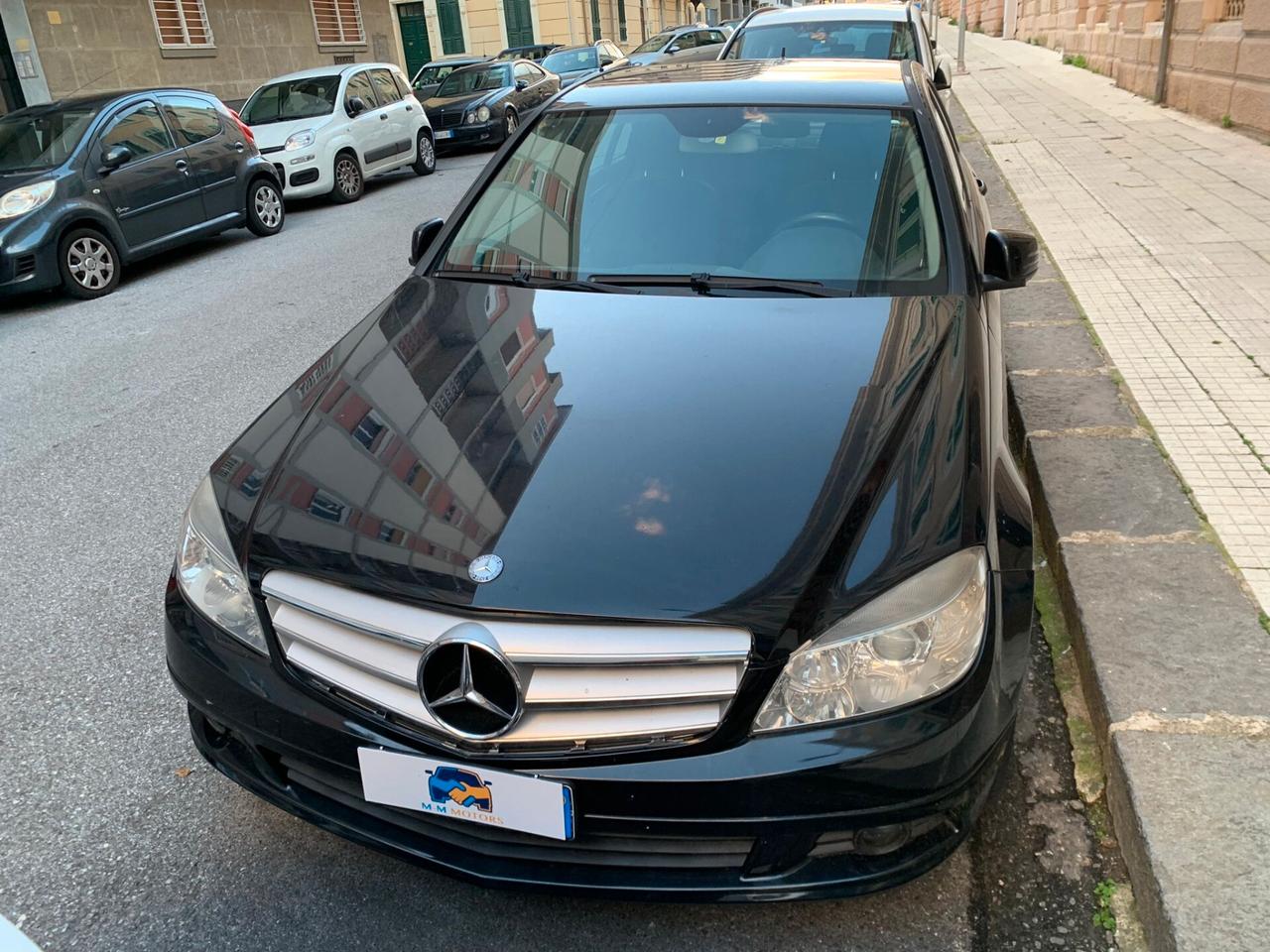 Mercedes-benz C 220 CDI BlueEFFICIENCY Executive