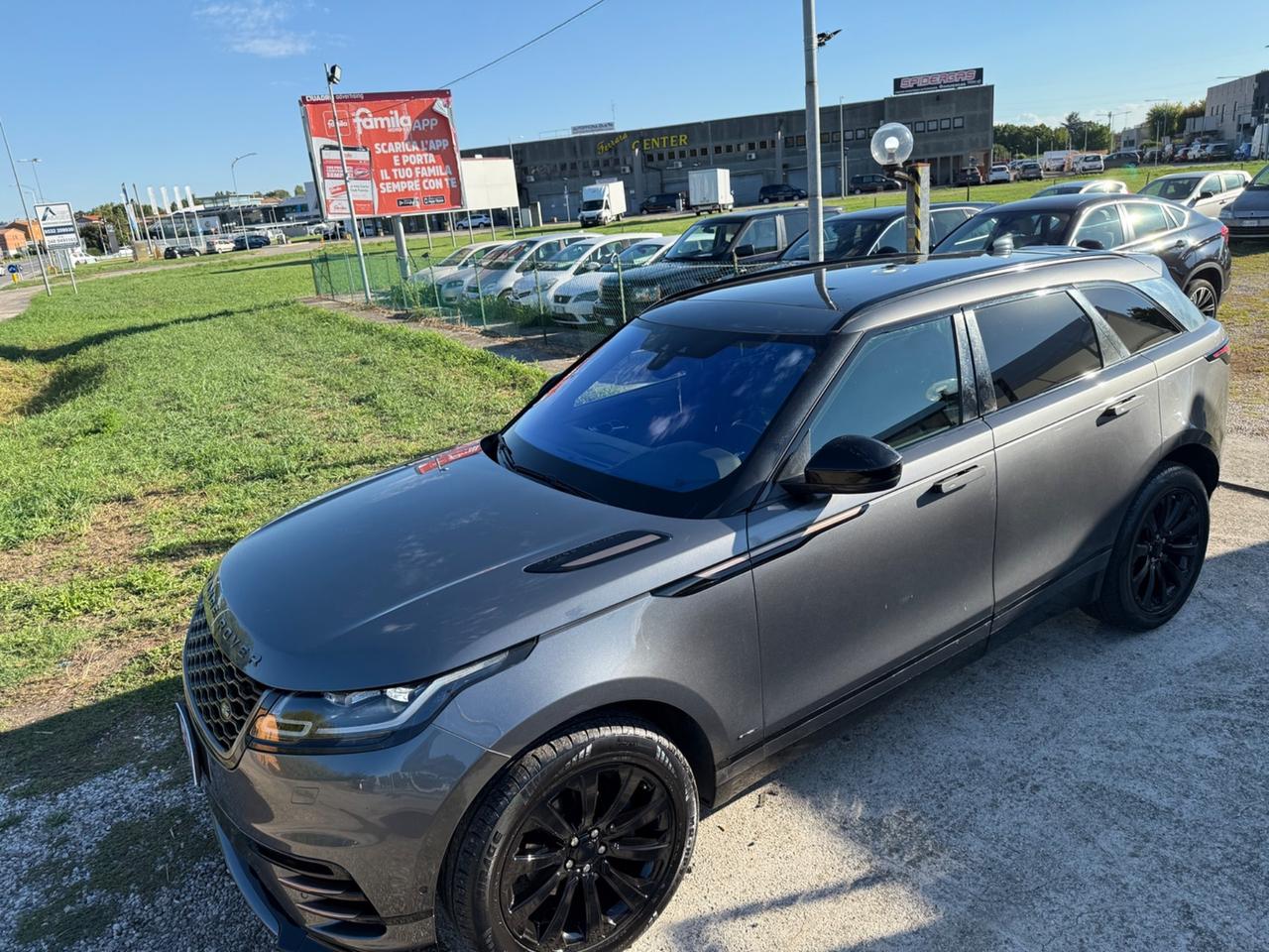 Land Rover Range Velar 2.0D I4 180 CV R-Dynamic SE