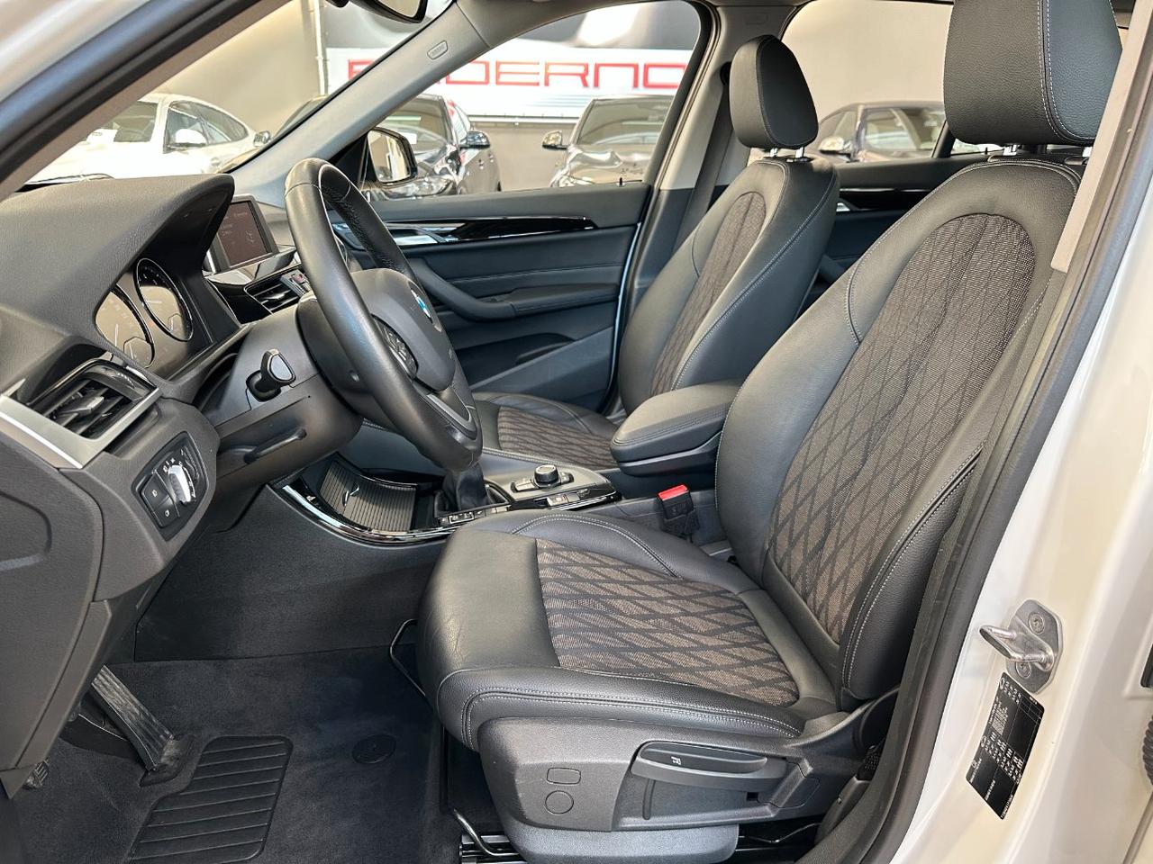 BMW X1 sdrive18i xLine 140cv